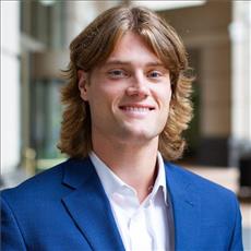 gavin-younce_f33d8d665df941bab876acb1fea90604-headshot